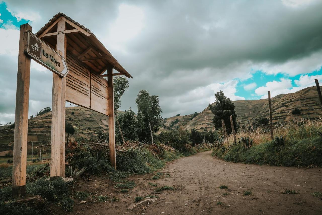 Comunidad La Moya, Calpi Riobamba Eksteriør bilde